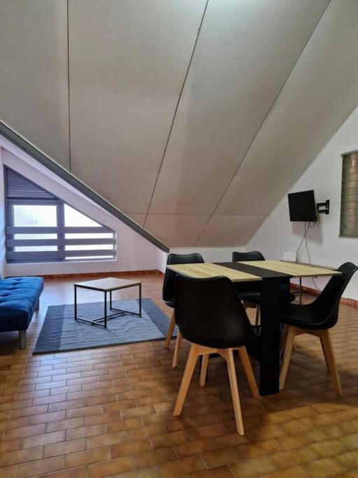 Cayenne Centre Paye Eco Confort Экстерьер фото